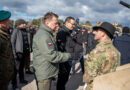 Polští vojáci spolu se spojenci z NATO provádějí vojenský výcvik dobrovolníků